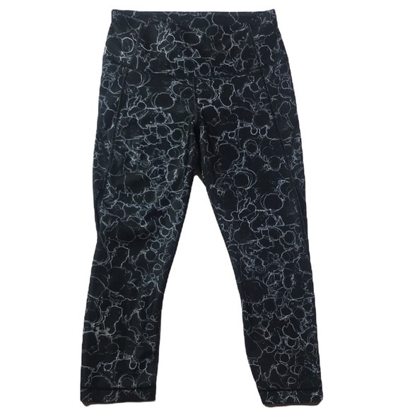 Under Armour Pants - Under Armour Mesh Crop High Rise Leggings